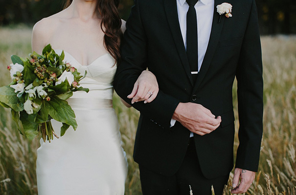 VIC-elegant-romantic-DIY-country-wedding-heart-and-colour23