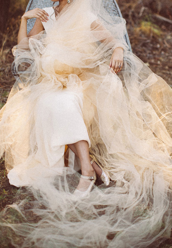 WA-romantic-merlot-berry-blush-wedding-bridal-inspiration8