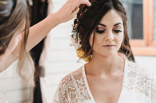 backyard-wedding-wild-daisies-purple-yellow3