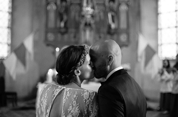 cool-german-wedding-photographer-rue-de-seine-bride13