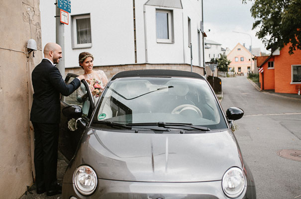 cool-german-wedding-photographer-rue-de-seine-bride19