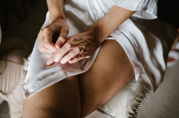 cool-german-wedding-photographer-rue-de-seine-bride3