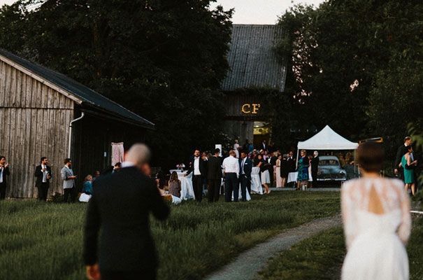 cool-german-wedding-photographer-rue-de-seine-bride42