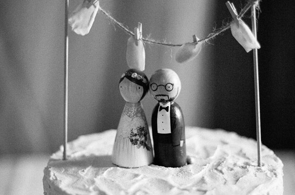 cool-german-wedding-photographer-rue-de-seine-bride43