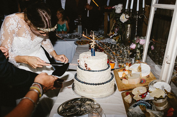 cool-german-wedding-photographer-rue-de-seine-bride44