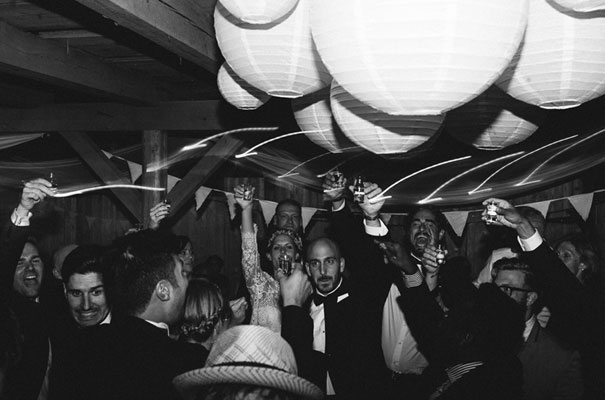 cool-german-wedding-photographer-rue-de-seine-bride49