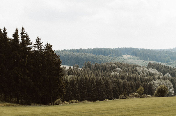 cool-german-wedding-photographer-rue-de-seine-bride6