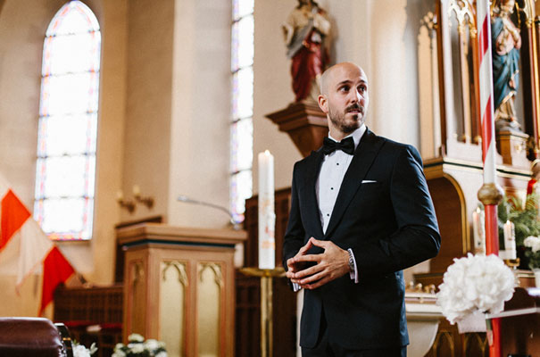 cool-german-wedding-photographer-rue-de-seine-bride8