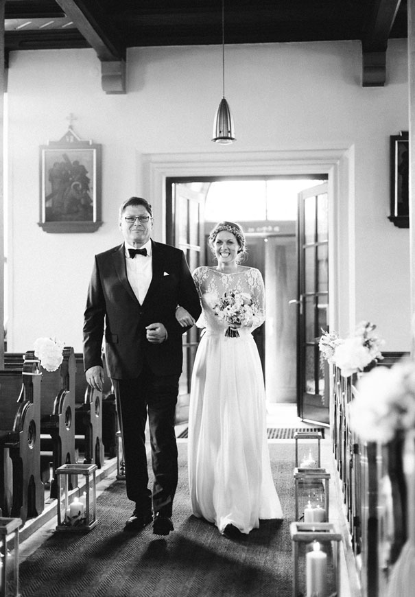 cool-german-wedding-photographer-rue-de-seine-sarah-seven-bride