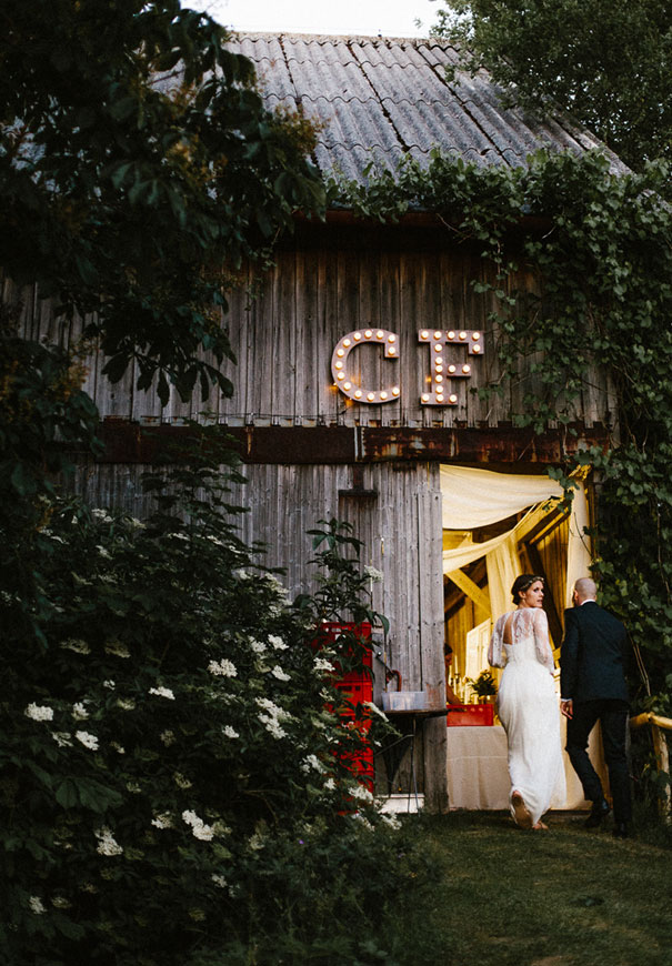 cool-german-wedding-photographer-rue-de-seine-sarah-seven-bride16