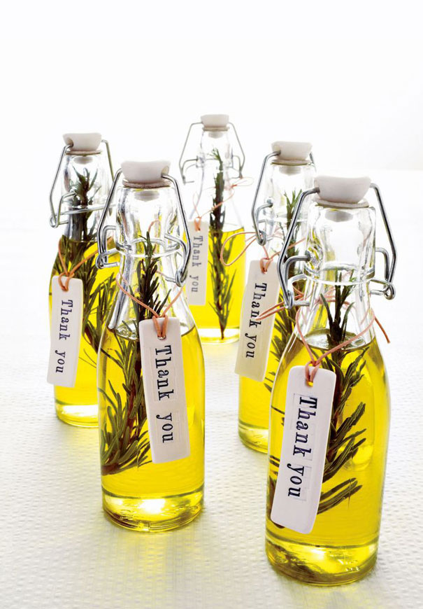 cool-wedding-favour-ideas-inspiration-DIY-jars-plants4