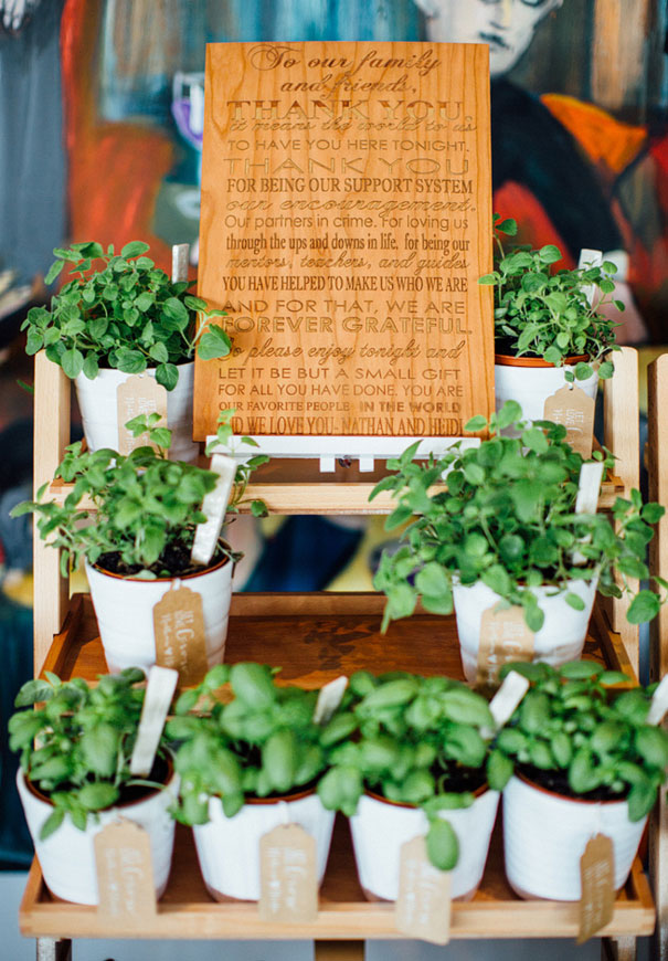 cool-wedding-favour-ideas-inspiration-DIY-jars-plants6