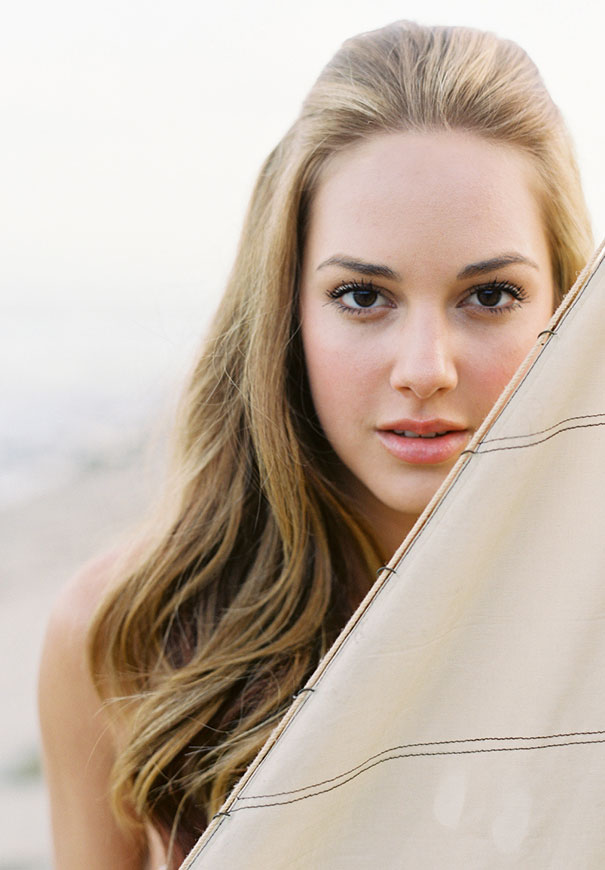 jose-villa-beach-coastal-barefoot-romantic-bridal-inspiration-wedding-styling2