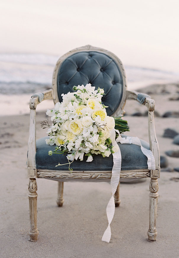 jose-villa-beach-coastal-barefoot-romantic-bridal-inspiration-wedding-styling5