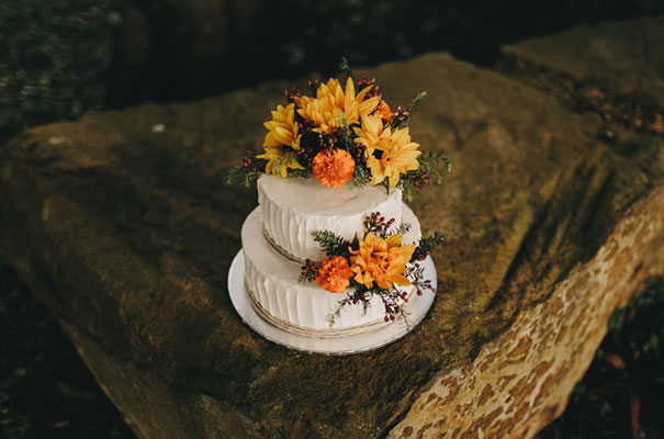 luke-going-pregnant-bride-vintage-wedding-dress18