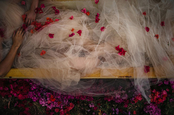 romantic-merlot-berry-blush-wedding-bridal-inspiration19