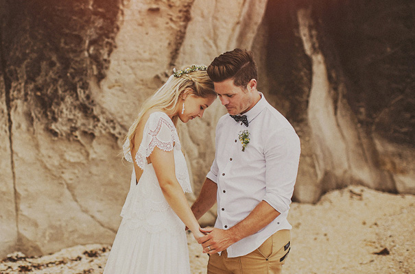 rue-de-seine-danelle-bohane-new-zealand-backyard-wedding-inspiration-daisies20