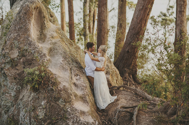 rue-de-seine-danelle-bohane-new-zealand-backyard-wedding-inspiration-daisies27