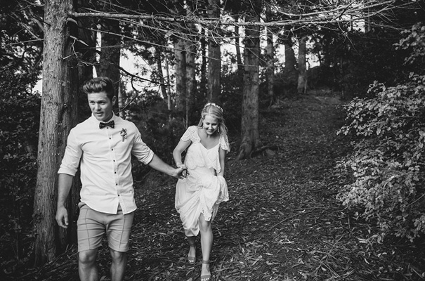 rue-de-seine-danelle-bohane-new-zealand-backyard-wedding-inspiration-daisies28