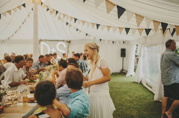 rue-de-seine-danelle-bohane-new-zealand-backyard-wedding-inspiration-daisies46