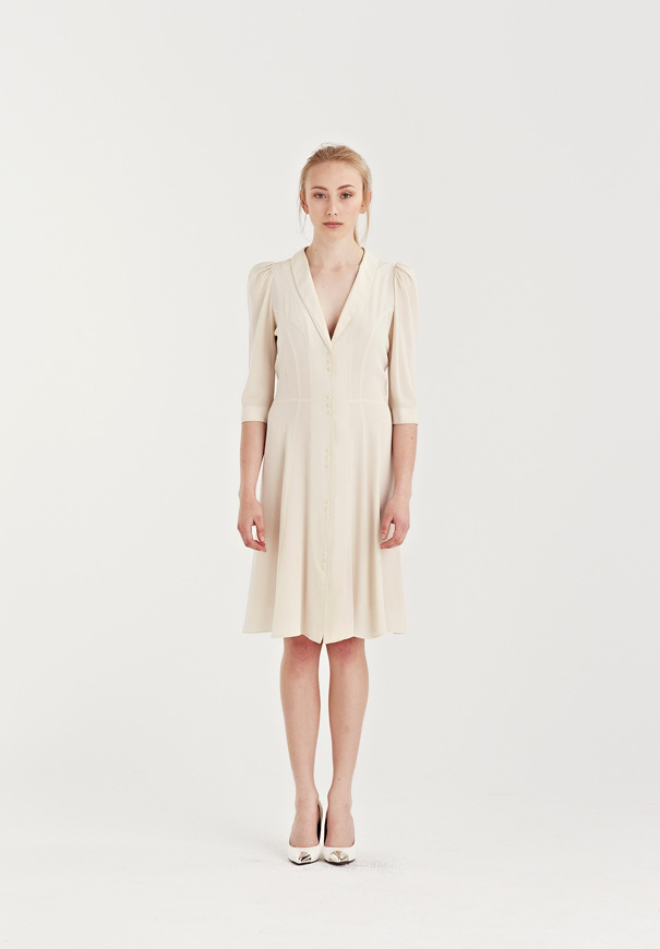 Bridesmaid-Juliette-Hogan-neautral-colours-cool-best-designer4