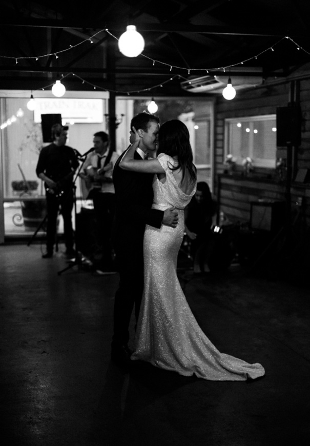 VIC-suzanne-harward-erin-and-tara-romantic-metallic-country-wedding915