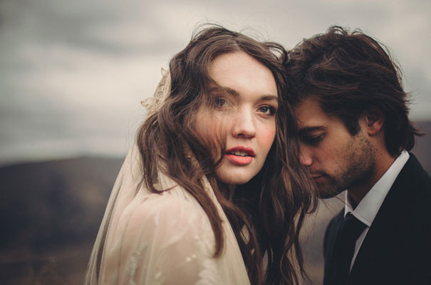 dark-romantic-purple-gold-forest-wedding-inspiration68