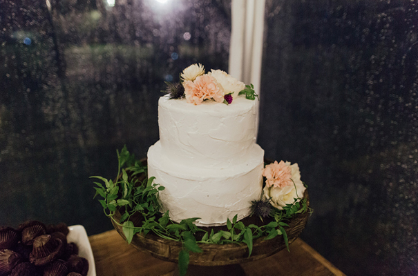 flower-crown-bouquet-inspiration-south-coast-wedding-photographer23