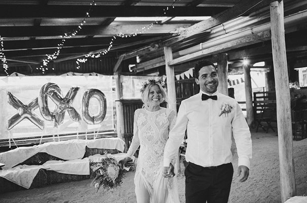 queensland-grace-loves-lace-pineapple-farm-wedding38