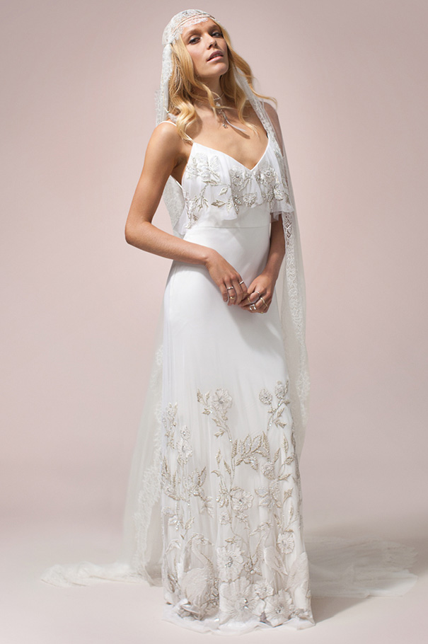 rue-de-seine-2016-bridal-gown-wedding-dress-nomad-boho-romantic-beaded-backless-crochet17