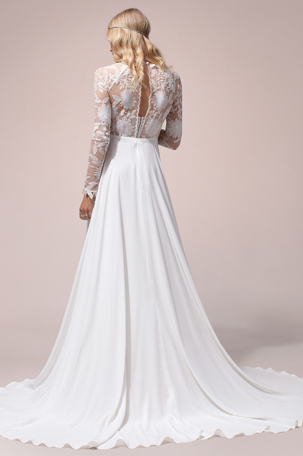 rue-de-seine-2016-bridal-gown-wedding-dress-nomad-boho-romantic-beaded-backless-crochet23