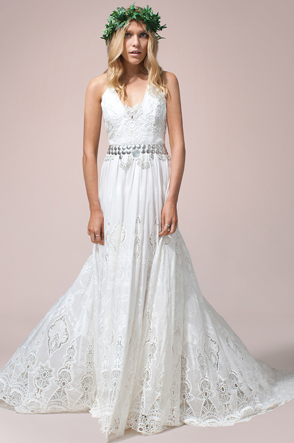 rue-de-seine-2016-bridal-gown-wedding-dress-nomad-boho-romantic-beaded-backless-crochet27