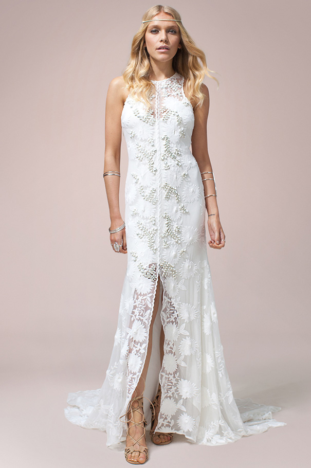 rue-de-seine-2016-bridal-gown-wedding-dress-nomad-boho-romantic-beaded-backless-crochet8