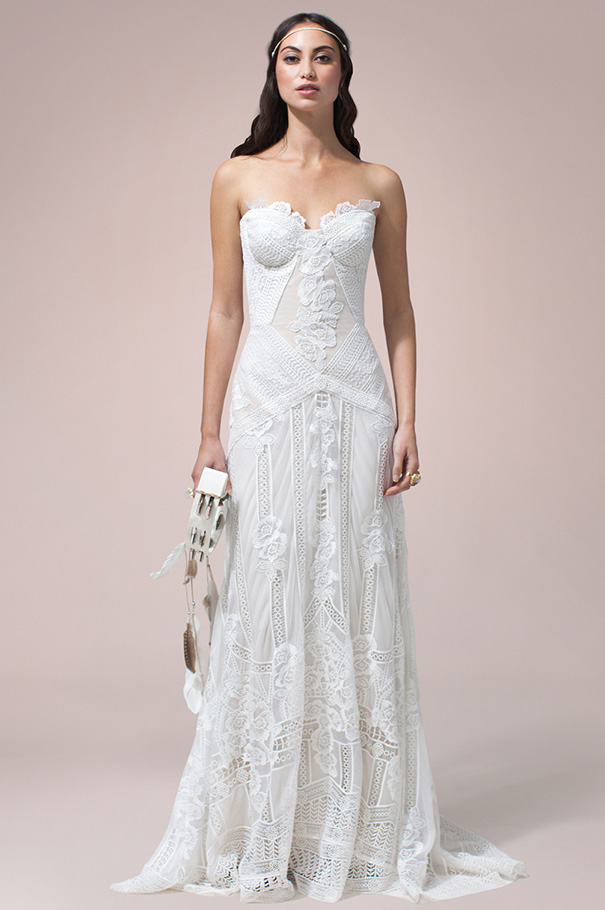 rue-de-seine-2016-bridal-gown-wedding-dress-nomad-boho-romantic-beaded-backless-crochet9