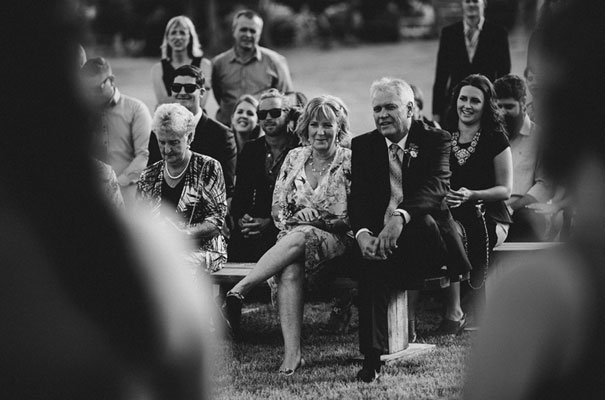 rue-de-seine-luke-going-barn-country-wedding14