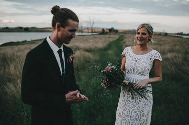 rue-de-seine-luke-going-barn-country-wedding34
