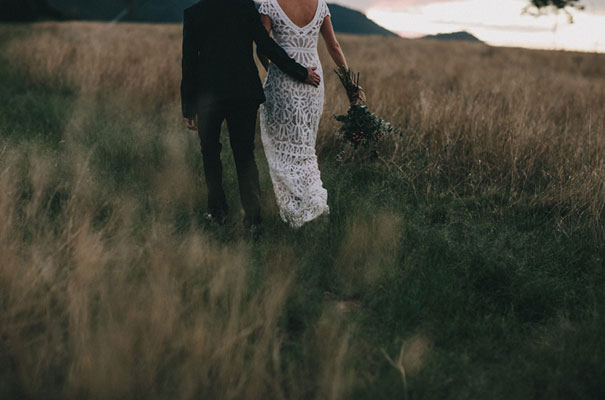 rue-de-seine-luke-going-barn-country-wedding36