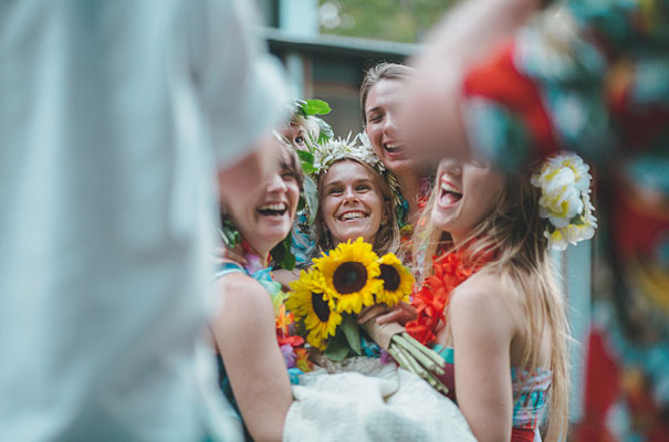 stradbroke-island-teeki-style-beach-coastal-barefoot-bride-wedding29