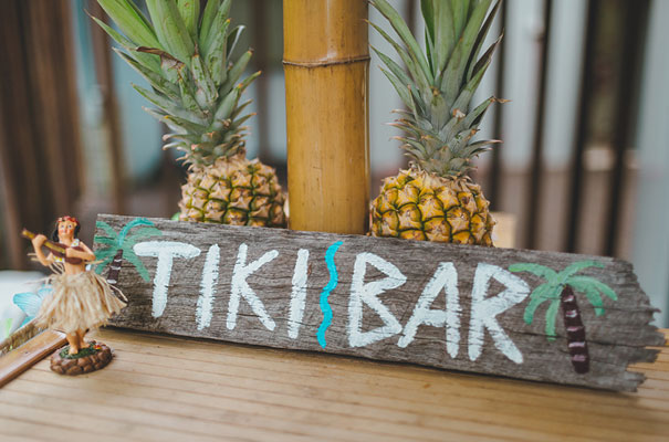 stradbroke-island-teeki-style-beach-coastal-barefoot-bride-wedding3