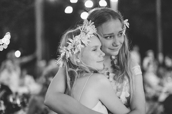 stradbroke-island-teeki-style-beach-coastal-barefoot-bride-wedding31