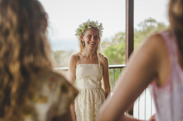 stradbroke-island-teeki-style-beach-coastal-barefoot-bride-wedding4