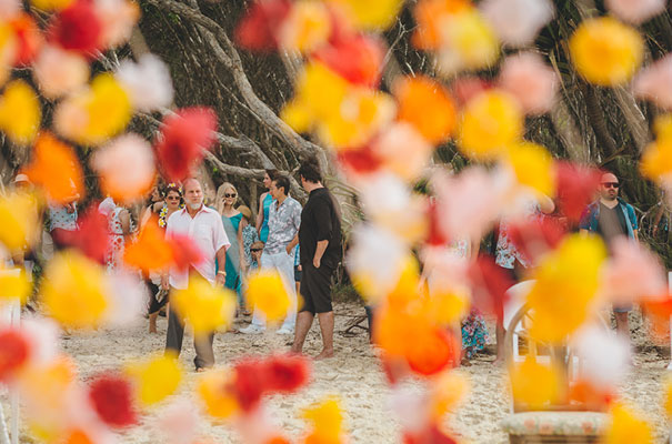 stradbroke-island-teeki-style-beach-coastal-barefoot-bride-wedding6