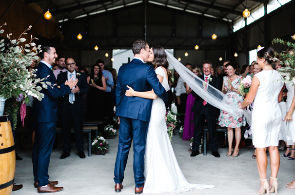 suzanne-harward-erin-and-tara-romantic-metallic-country-wedding14