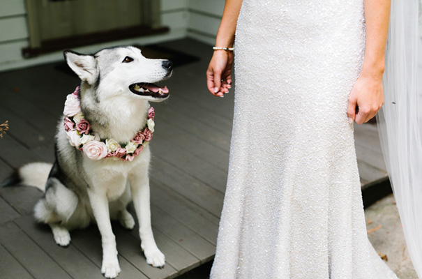 suzanne-harward-erin-and-tara-romantic-metallic-country-wedding5