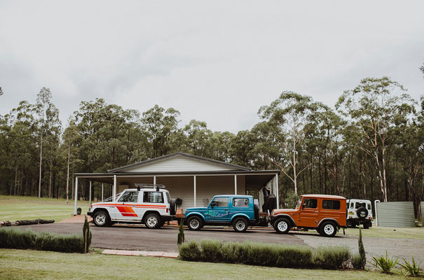 floral-ceremony-reception-tipi-styling-wedding-insporation-justin-aaron