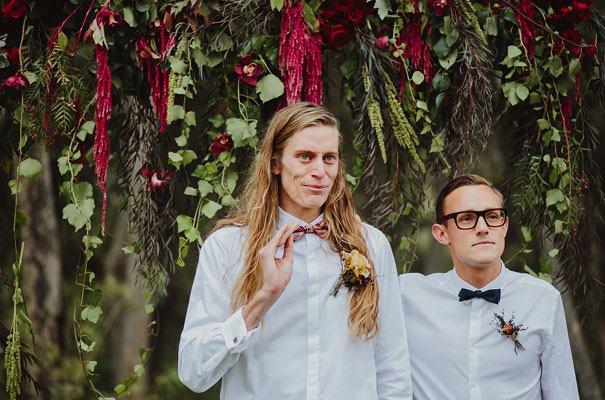 floral-ceremony-reception-tipi-styling-wedding-insporation-justin-aaron19