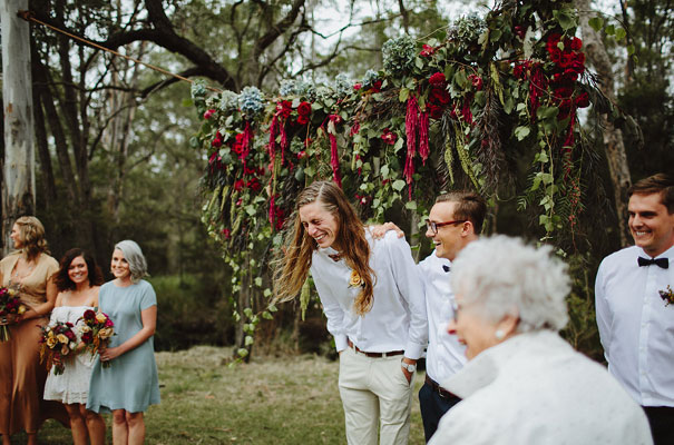 floral-ceremony-reception-tipi-styling-wedding-insporation-justin-aaron22
