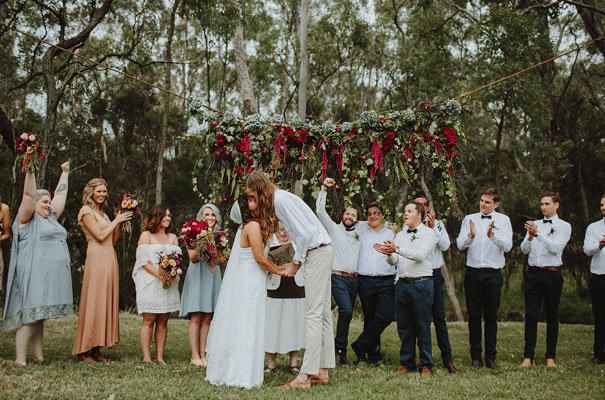 floral-ceremony-reception-tipi-styling-wedding-insporation-justin-aaron28