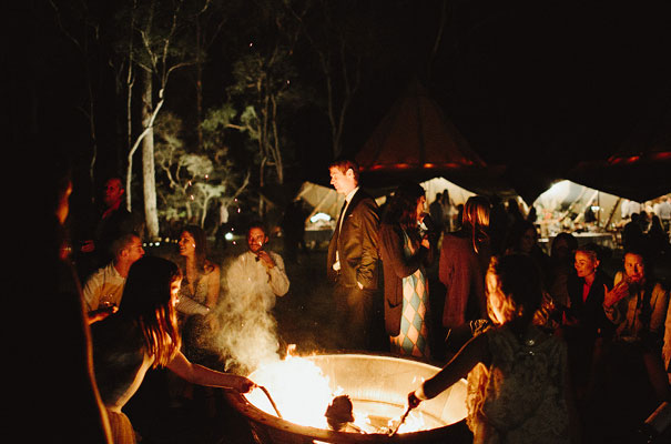 floral-ceremony-reception-tipi-styling-wedding-insporation-justin-aaron55