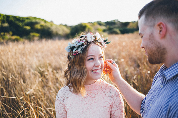 michelle-fiona-engagement-wedding-flower-crown-golden-hour8